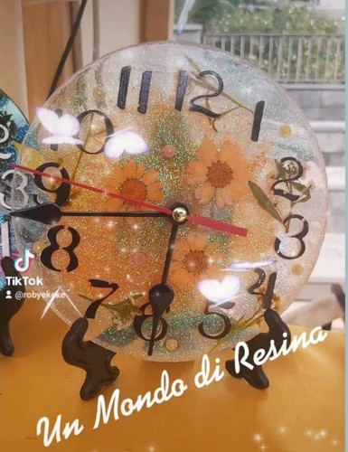 Oggetti resina - in,
