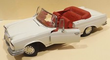Bianco Mercedes Benz 280SL