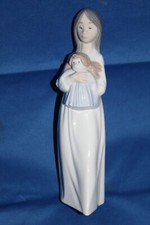 NAO BY LLADRO RAGAZZA IN