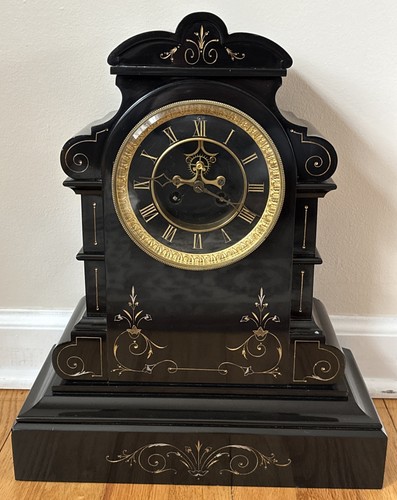 Impressionante orologio antico