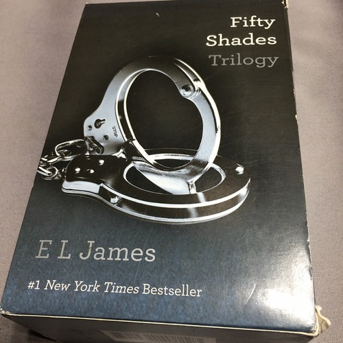 Shades grey trilogy - shades,