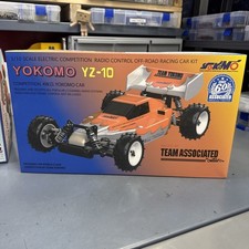 Team Associated Yokomo YZ-10