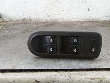 PULSANTIERA ANTERIORE SINISTRA