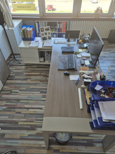 Scrivania Da Ufficio Direzionale Con Mobile Strutturale