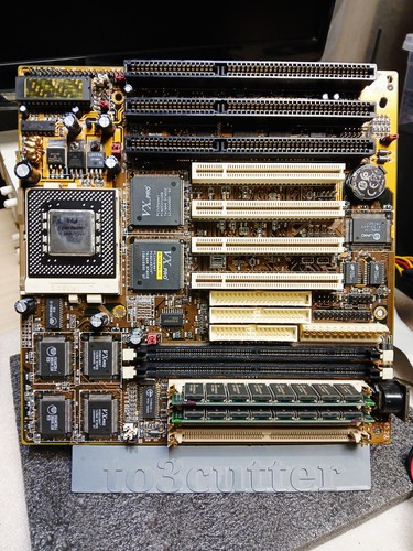 Pcchips socket m537dma33 - socket,