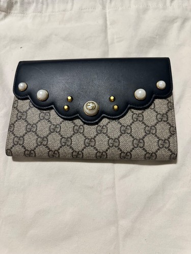 Gucci clutch - gucci,