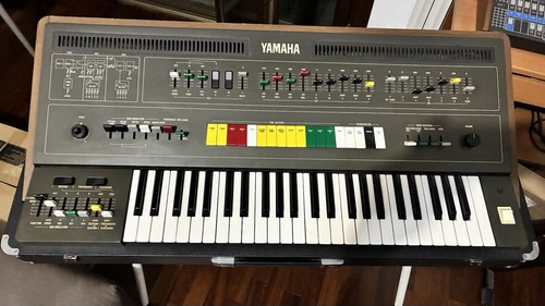 Yamaha vintage analog - cs-50,