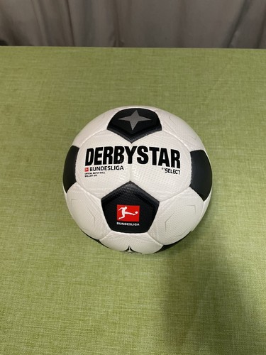 Pallone ufficiale derbystar - ufficiale,