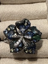 Bellissimo anello con - , fiori