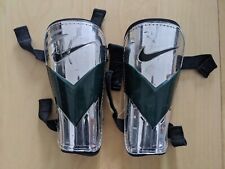 Parastinchi calcio nike Tiempo Guard II