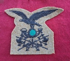 Fregio ricamato per berretto