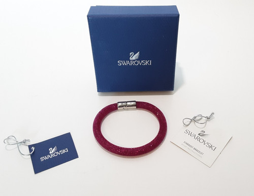 Swarovski stardust fushia - swarovski~,