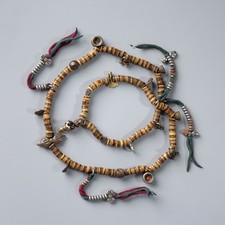 Antica collana himalayana