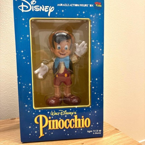 Medicom toy disney pinocchio - toy,