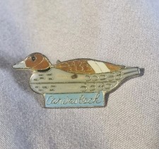 Pin vintage canvasback Aythya