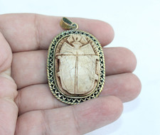 CIONDOLO REALE SCARABEO