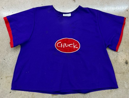 Chuck cheese s walkaround - chuck, e.