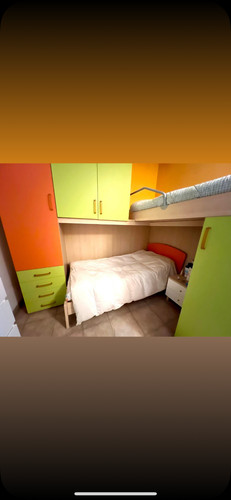 Cameretta con letto castello - con,
