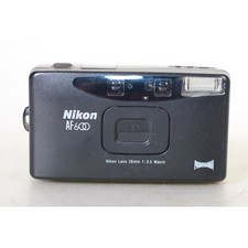 Nikon AF600 fotocamera