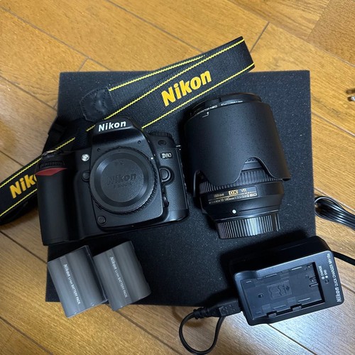 Fotocamera reflex digitale - ,