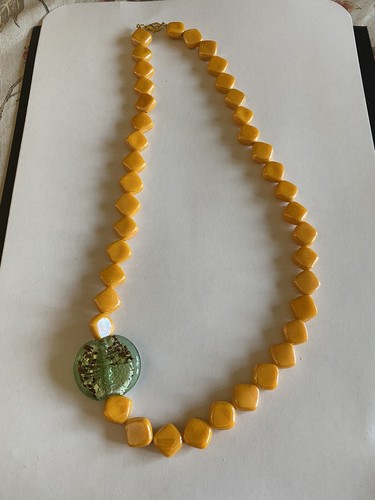 Collana ceramica arancione - in,