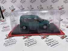 DIE CAST 1/24 " CITROEN BERLINGO MULTISPACE "  (39)