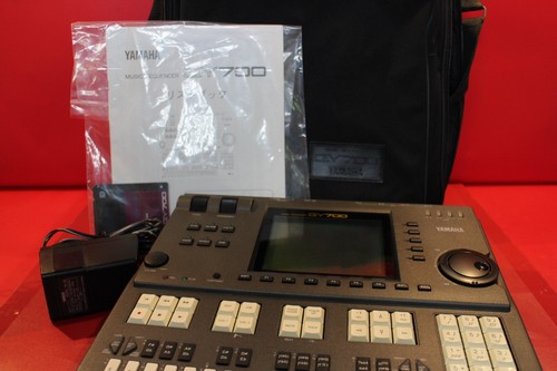 Sequencer yamaha 700 - yamaha, qy