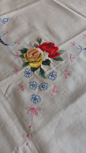Tovaglietta con ricamo - tovaglietta,