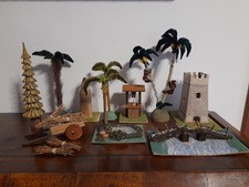 Presepe anni  1950/60 lotto palme, minareto, laghi, torre, pozzo, accessori vari