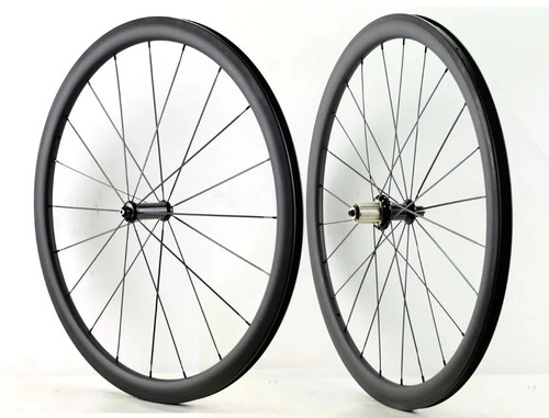 700c 23mm ruote carbonio - 38*23mm,