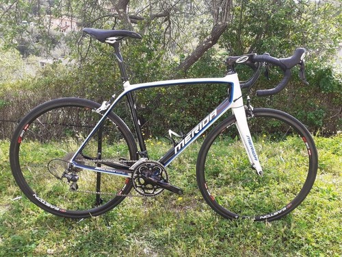 Bici corsa merida - corsa, scultura