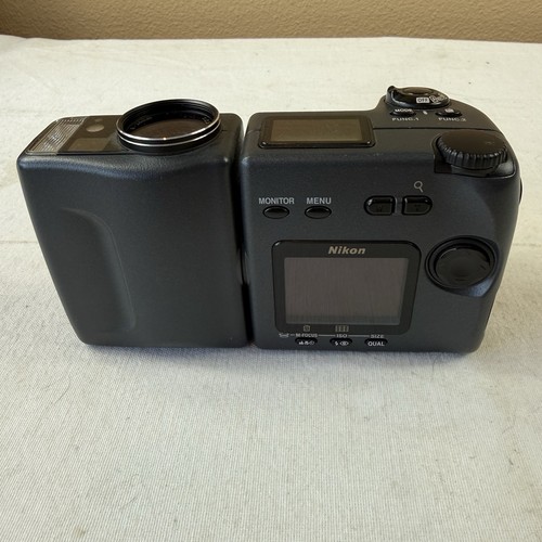 Nikon coolpix e990 - nikon,