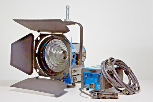 Arri m18 1800w hmi con - hmi,