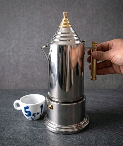 Grande caffettiera alpu - caffettiera, oasi