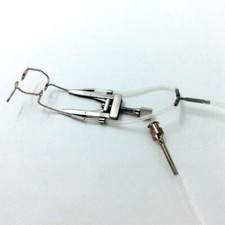 Speculum aspirante regolabile