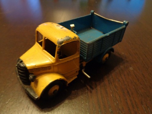Dinky toys bedford - dinky, gb