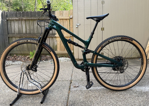Cannondale full suspension - full, 29"