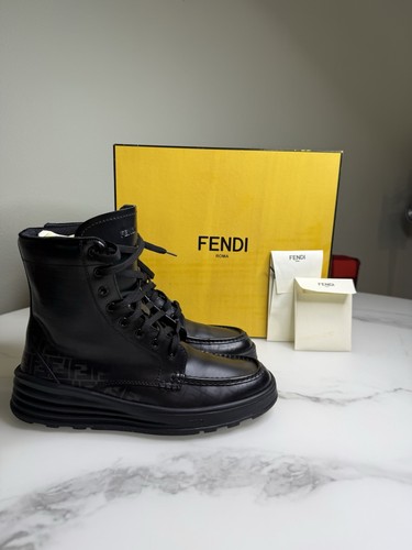 Fendi boots leather - fendi,