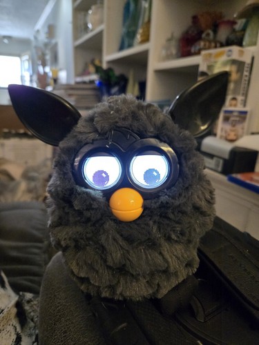Hasbro furby black magic - hasbro,
