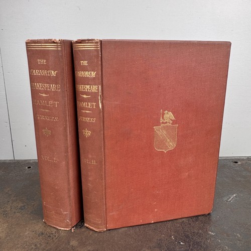 Variorum edition - edition, of