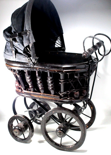 Carrozzina passeggino bambola