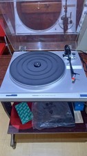 Giradischi TOSHIBA SR-B2 Automatico in ottime condizioni estetiche e funzionante