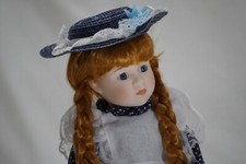 Promenade bambola porcellana