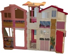 Casa Barbie 3 piani con ascensore by Mattel. Completa di Accessori