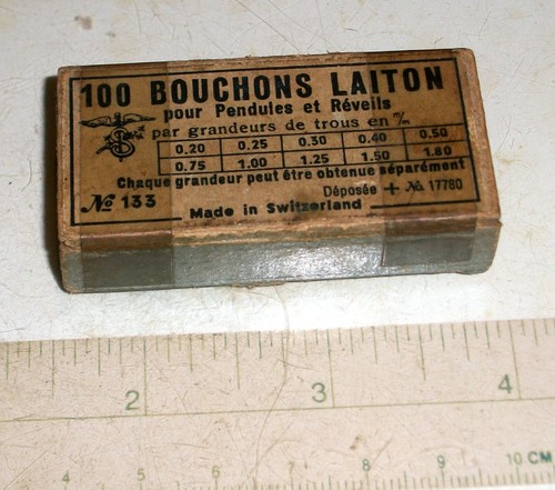 Swiss bouchons laiton pendules - swiss,