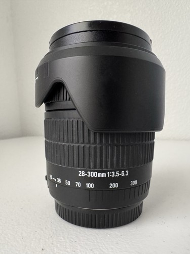 Sigma 300mm 5 - 28-300mm, f/3.5-6.3