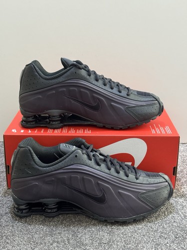 Nike shox cave - nike,