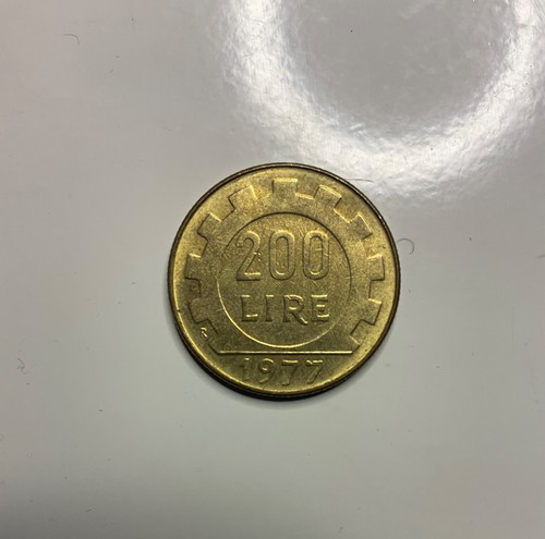 Moneta 200 lire anno - , 1977