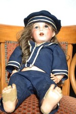 rare poupee caractère