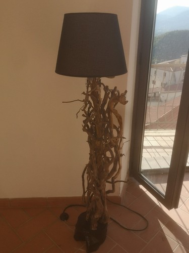 Lampada sculture legno - in,